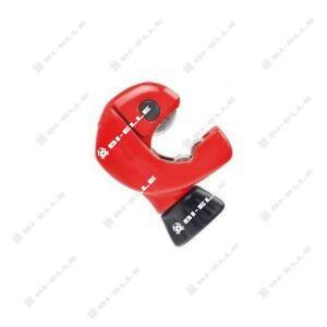 attrezzi veicoli industriali per estrarre i bulloni